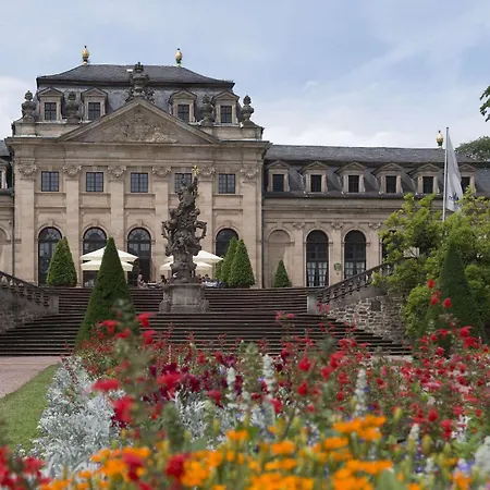 Maritim Hotel Am Schlossgarten-3