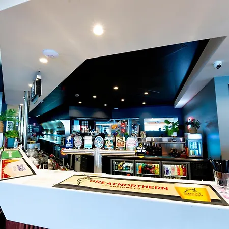 Foreshore Hotel-3