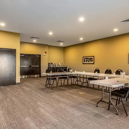 Comfort Suites Brunswick Town Center-2