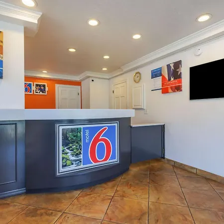 Motel 6-Canby, Or-3