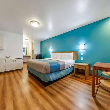 Motel 6-Canby, Or-2