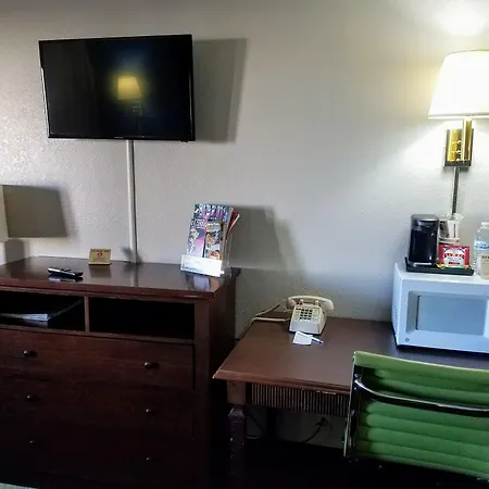 Rodeway Inn Near Ft Huachuca-3