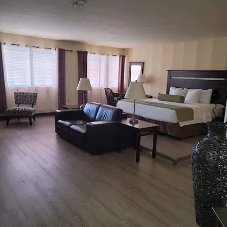 Quality Inn And Conference Centre-2