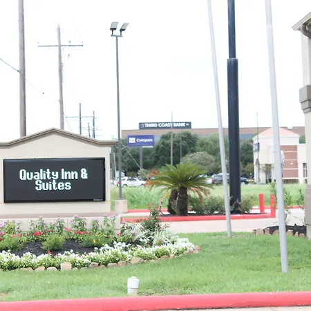 Quality Inn & Suites Port Arthur - Nederland-2