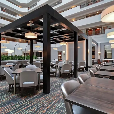 Embassy Suites Little Rock-2