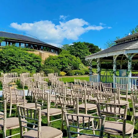 London Chigwell Prince Regent Hotel, BW Signature Collection-2