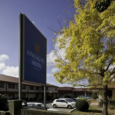 Distinction Hamilton Hotel & Conference Centre-3