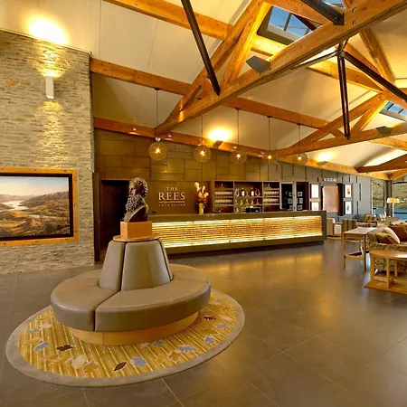 The Rees Hotel & Luxury Apartments-3