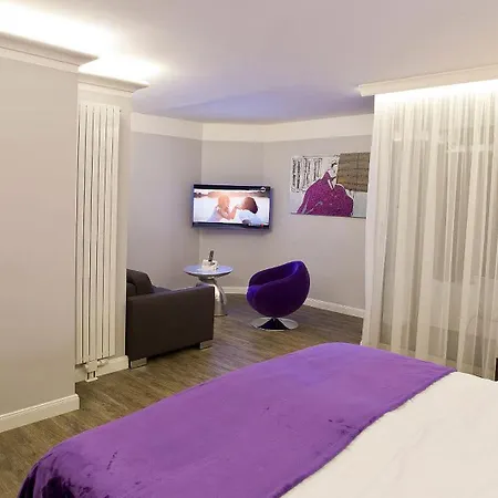 Plaza Inn Stays Design Dortmund-2
