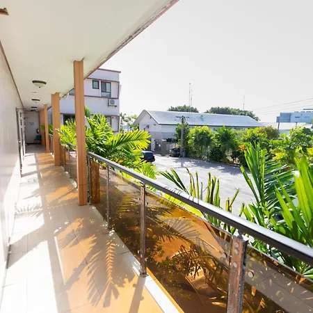 Tauese Seaview Hotel-2