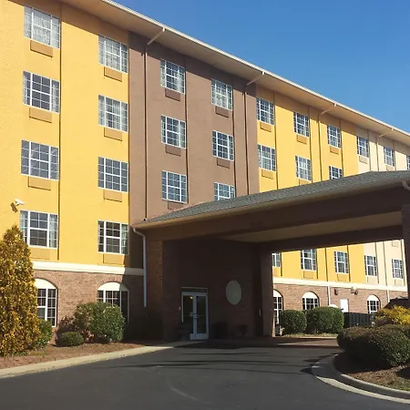 Comfort Suites Pineville - Ballantyne Area-2
