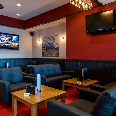 Ramada Plaza By Wyndham Prince George-2