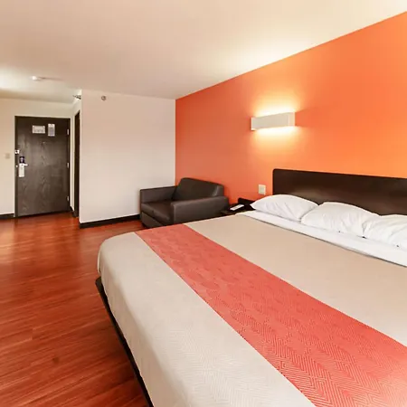 Motel 6-Lebanon, In-2