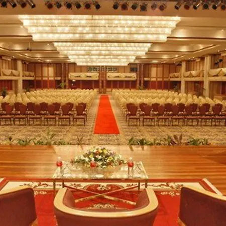 Puteri Wing - Riverside Majestic Hotel-3