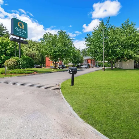 Quality Inn Merrimack - Nashua-3