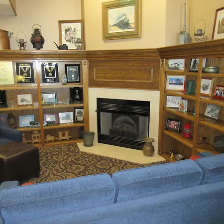 Comfort Inn Marshall Station-3