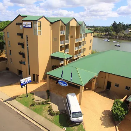 Burnett Riverside Hotel-3