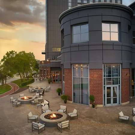Renaissance Portsmouth-Norfolk Waterfront Hotel-3