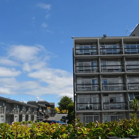 Heartland Ambassador Hotel Hamilton-2