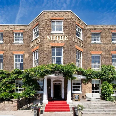 The Mitre, Hampton Court-2