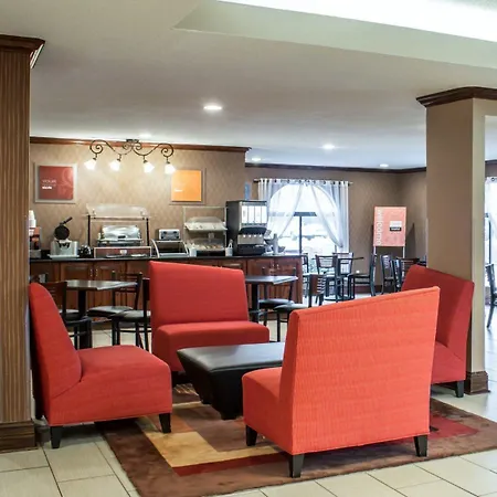 Comfort Inn Fayetteville I-95-2