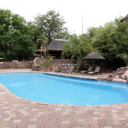 Cresta Mowana Safari Resort & Spa-2