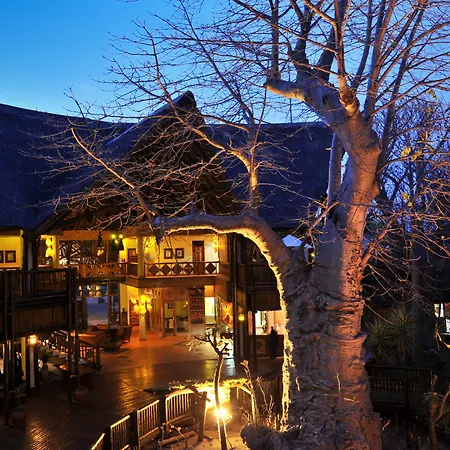 Cresta Mowana Safari Resort & Spa-3