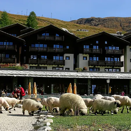 Riffelalp Resort 2222M-3