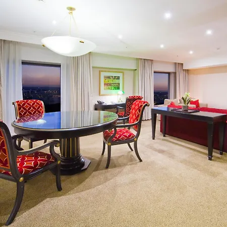 Stamford Plaza Sydney Airport Hotel & Conference Centre-2