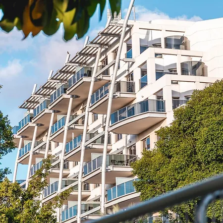 Kfar Maccabiah Business & Sport Hotel-2