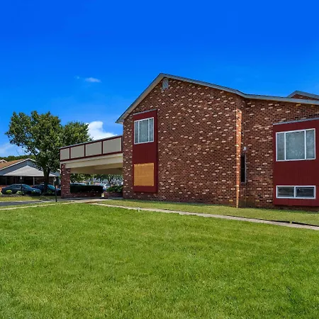 Quality Inn & Suites Millville-2