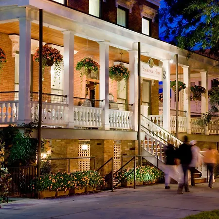 Saratoga Arms Hotel-3