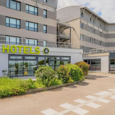 B&B HOTEL Calais Terminal Cité Europe 4 étoiles-2