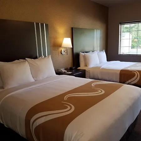 Quality Inn & Suites Bainbridge Island-2