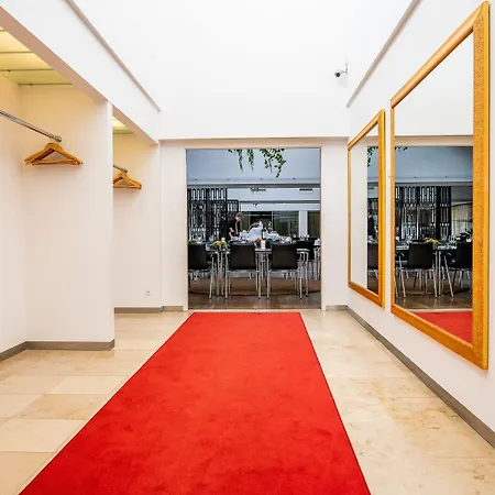 Hotel Svanen, Stays & BW Signature Collection-3