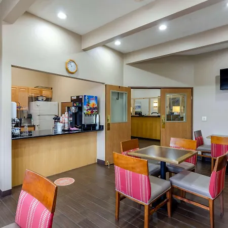 Comfort Inn Atkins-Marion I-81-3