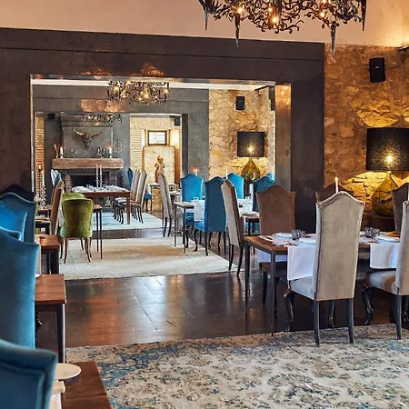 Hotel Castell D'Emporda-2