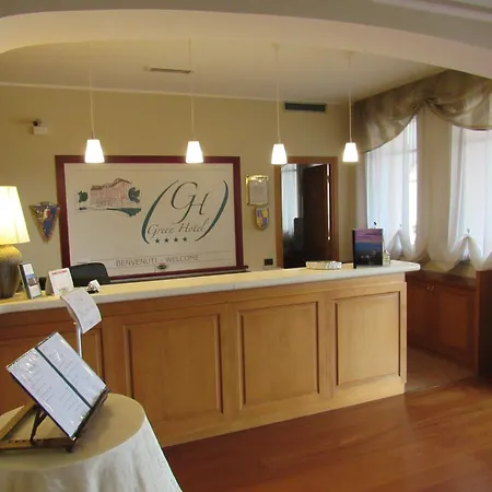 Green Hotel-3