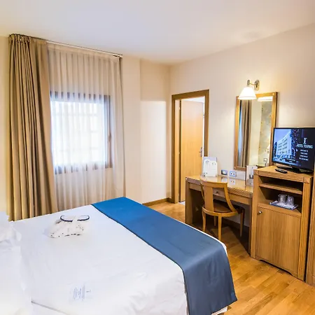 Hotel Touring-2