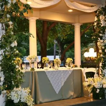 The Sanford House Inn & Spa-3