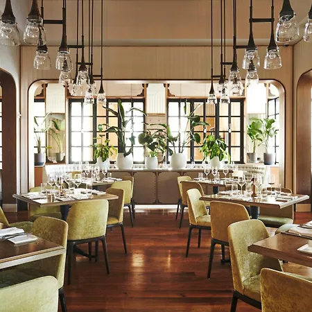 Four Seasons Hotel Miami-3