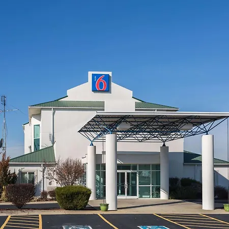Motel 6 Dale, Indiana Near Holiday World And Splashing Safari#Central Time #I64 Highway-2