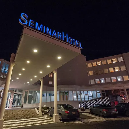 Seminarhotel Am Aegerisee-3