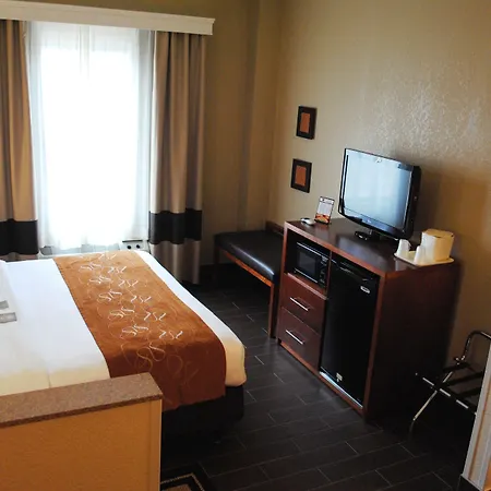 Comfort Suites Grand Rapids South-3
