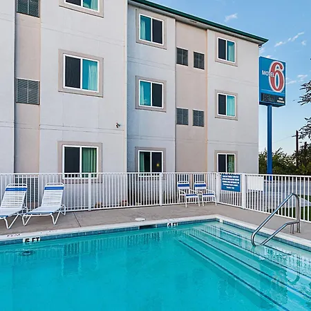 Motel 6-Weatherford, Tx-2