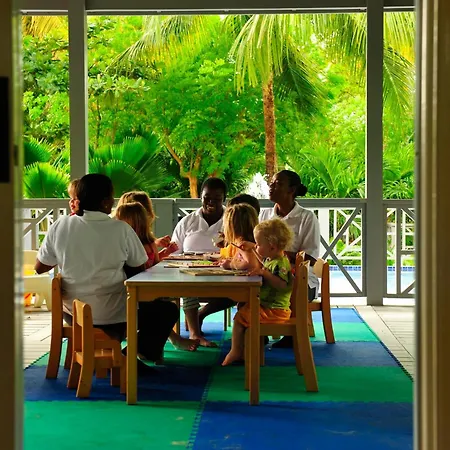 Carlisle Bay-3