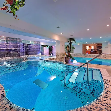 Luna Wellness Hotel-2