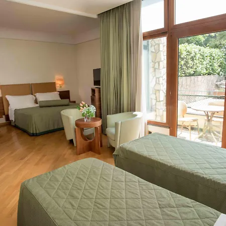Solofra Palace Hotel & Resort-3