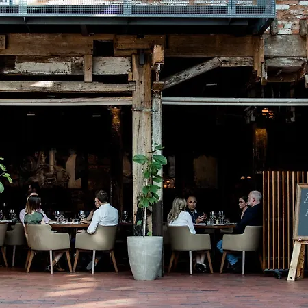 The Henry Jones Art Hotel-3