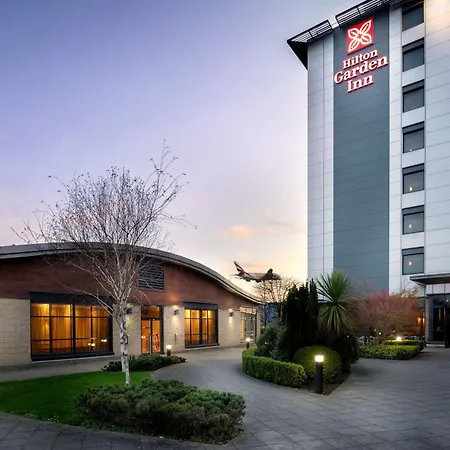 Hilton Garden Inn London Heathrow Airport-3